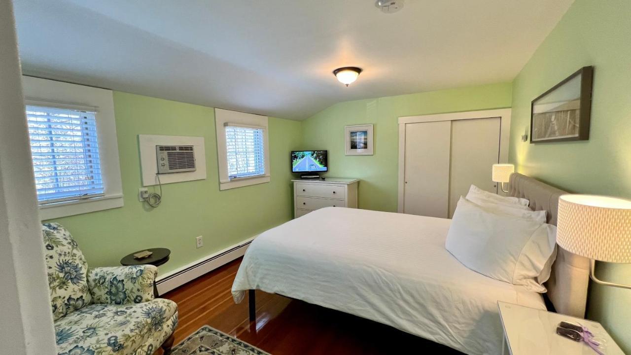 Dragonfly Guest House Ogunquit Exterior photo